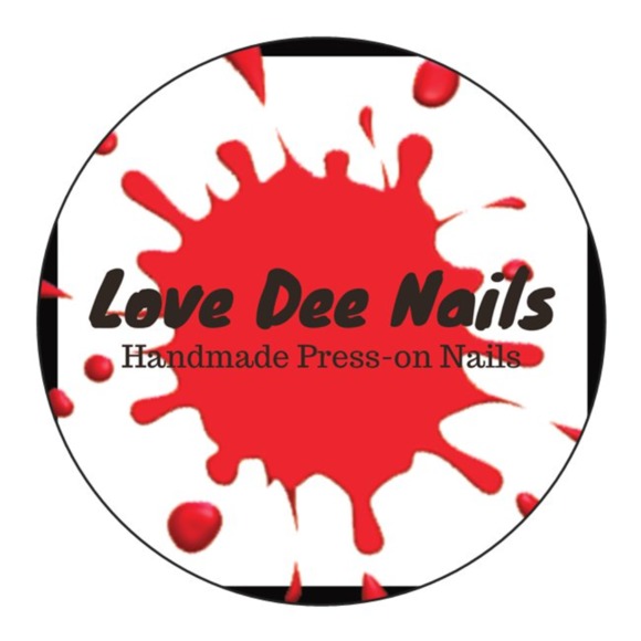 lovedeenails